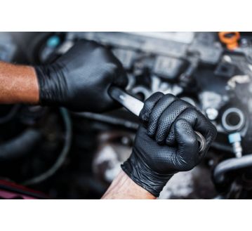 BOITE 50 GANTS NITRILE NOIR PICOTS NON POUDRES GOGRIP